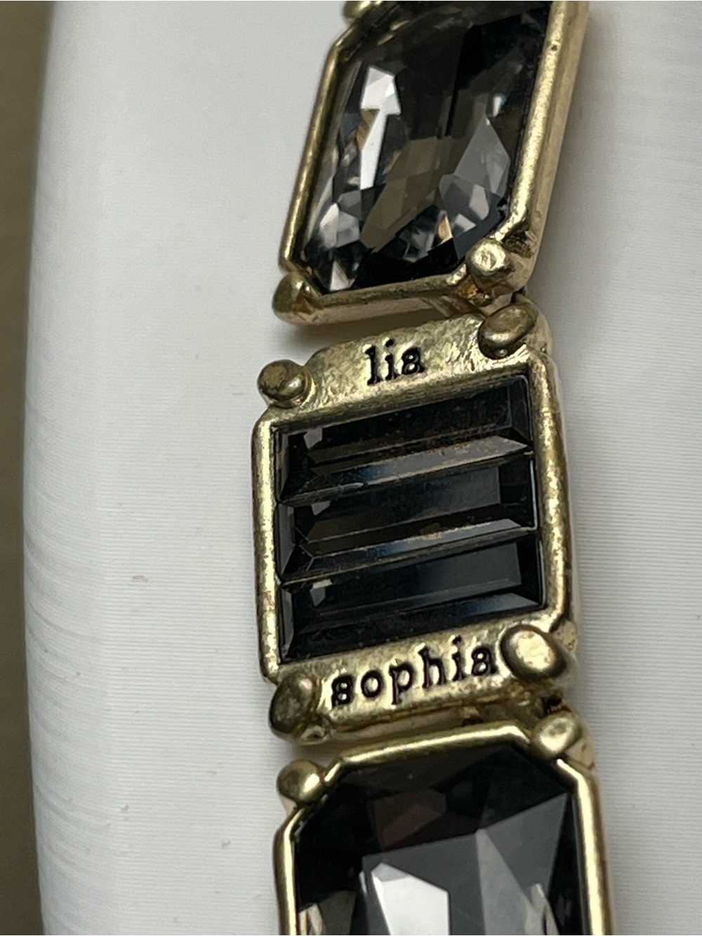 Lia Sophia Necklace Faceted Smoky Crystal Matte Gold Tone Chain like new - Picture 5 of 8